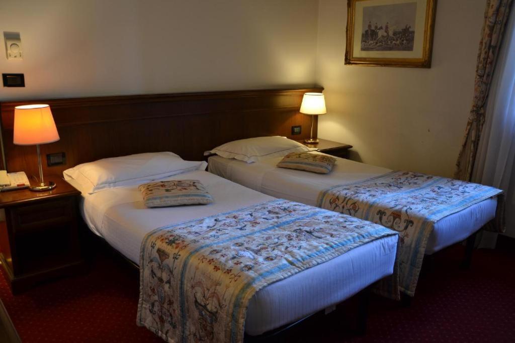 Economy Triple Room